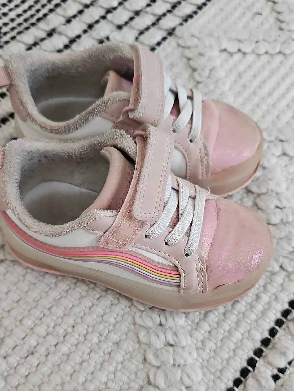 Light Up 6 Red Pink Metallic Carters Sneakers Shoes